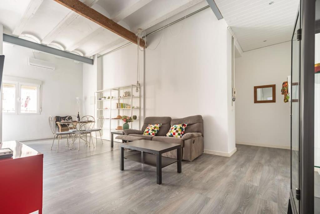 120 Sqm Loft-Style Apartment Beach Royal Marina Valencia Eksteriør bilde