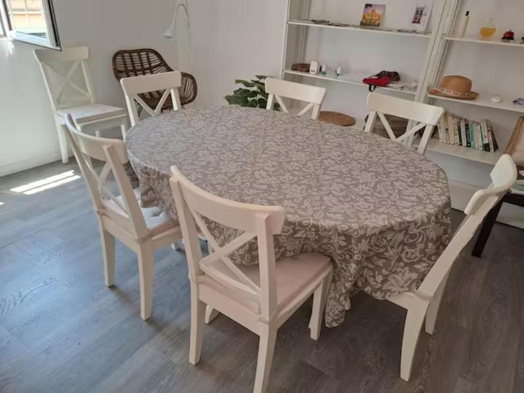 120 Sqm Loft-Style Apartment Beach Royal Marina Valencia Eksteriør bilde